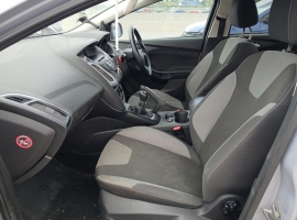 2012 FORD FOCUS 1.6 manual