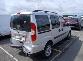 2009 FIAT DOBLO 1.3jtd manual