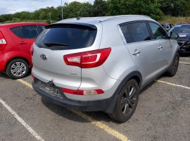 2010 KIA SPORTAGE 2.0crdi manual