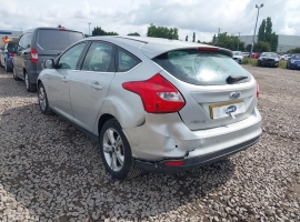2012 FORD FOCUS 1.6 manual