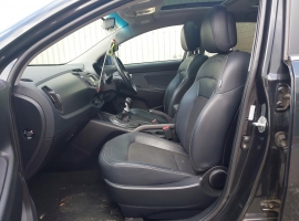 2010 KIA SPORTAGE 2.0crdi manual