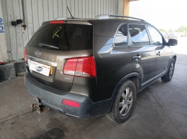 2012 KIA SORENTO 2.2crdi manual