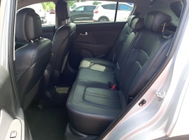 2010 KIA SPORTAGE 2.0crdi manual